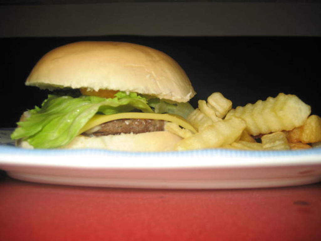 Happy Burger