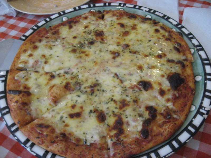 Tres Formaggi Tres Formaggi